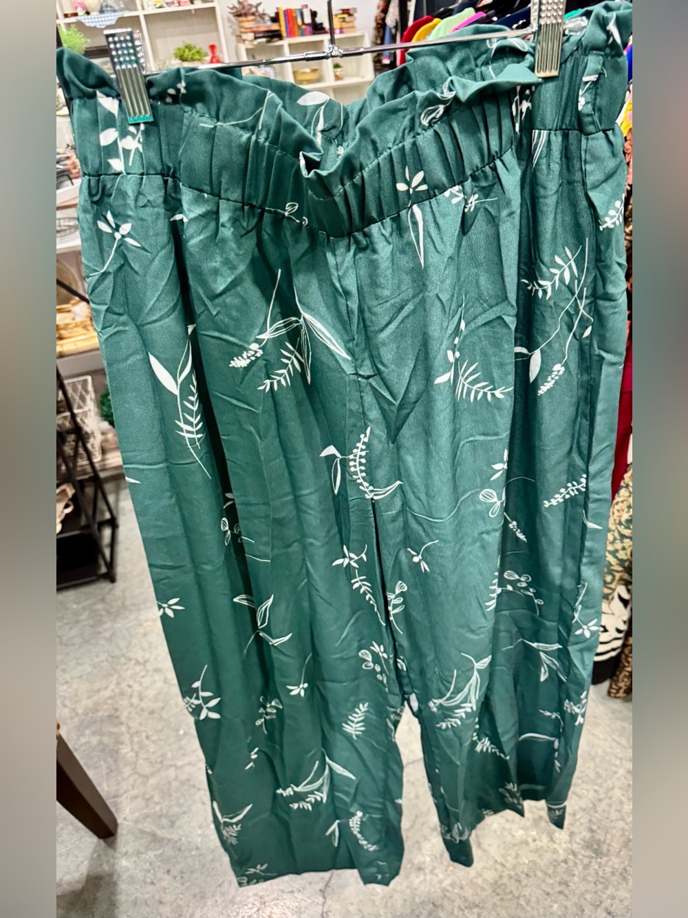 Green Botanical Print Wide-Leg Pants